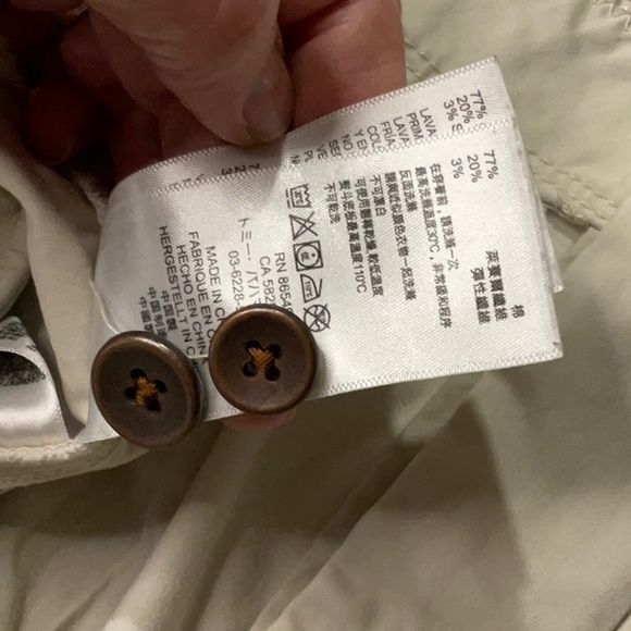 Tommy Bahama Light Tan Shorts. Size 36. Men’s. - Picture 4 of 9